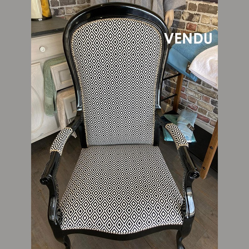 refection-siege-noir-et-blanc